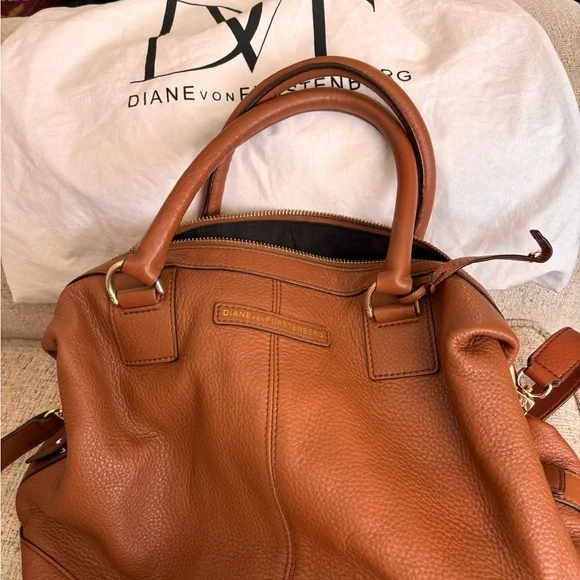 Diane Von Furstenberg Authentic Leather Satchel/ Shoulder Bag - Picture 12 of 16